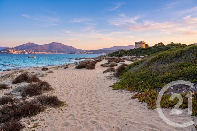 Appartement T1 à vendre - 1 pièce - 28.9 m2 - PORTICCIO - 201 - CORSE - Century 21 Actif Immobilier